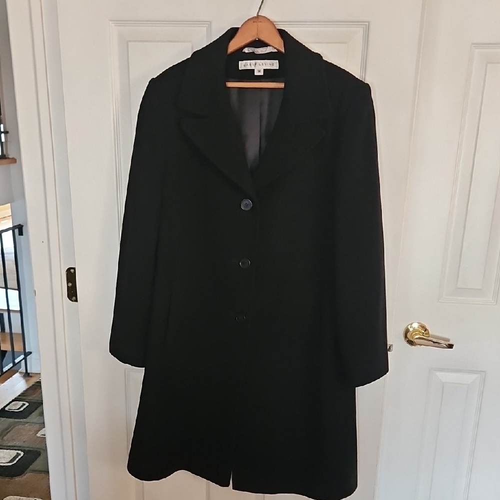 Woman's Larry Levine Classic Black Dress Coat Size 14